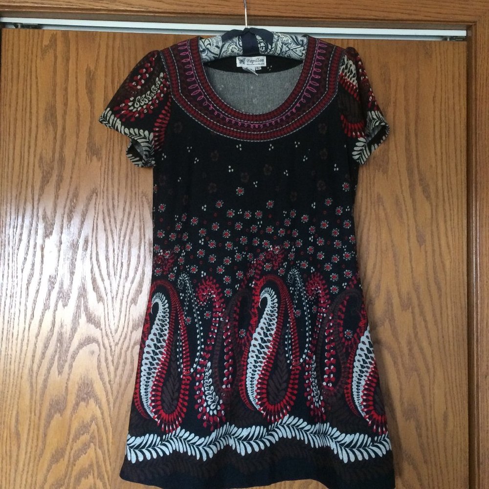 Short Sleeve Papillon Dress Size L